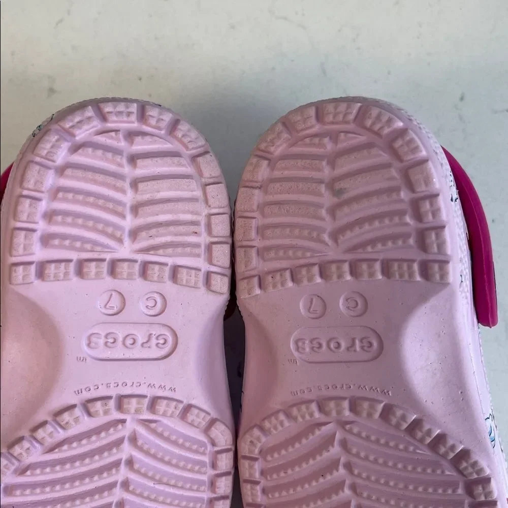 CROCS Kids Light Pink Clogs with Rainbow & Cloud Design Size 7
